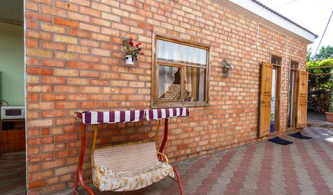 Гостевой дом по ул. Морская, г. Ейск