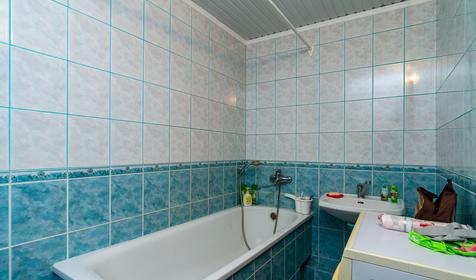 Четырехместный комфорт. Гостевой дом Свобода. Ейск