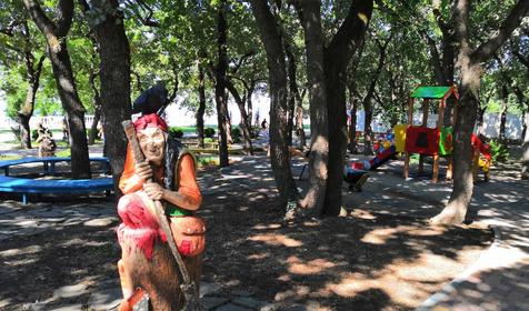 Лазурная 7а