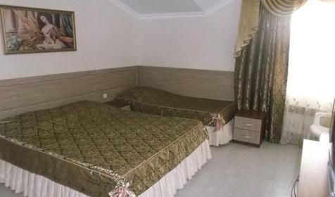 Стандарт трехместный. Гостиница Сибирь, г. Анапа