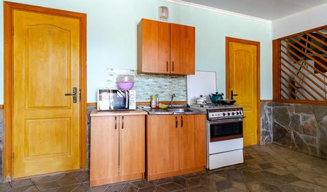 Гостевой дом Сенной. Темрюкский район, п. Сенной