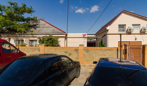 Гостевой дом Сенной. Темрюкский район, п. Сенной