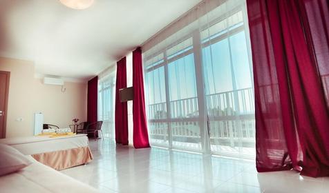 Стандарт трехместный панорамный. Отель Марсель. Туапсе, Лермонтово