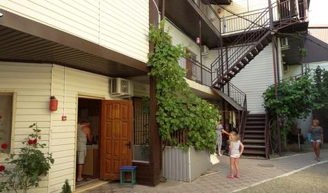 Гостевой дом Звездный. Анапа, Джемете