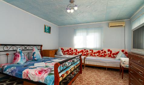 Частное домовладение У Ирины. Туапсе, Агой