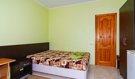 Трехместный полулюкс. Гостевой дом Лидия плюс, Анапа, Витязево