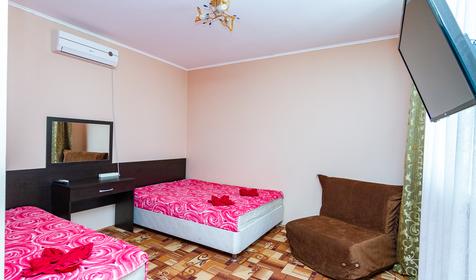 Четырехместный полулюкс. Гостевой дом Лидия плюс, Анапа, Витязево