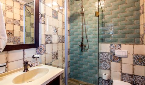 Стандарт с видом на бассейн. Гостиничный комплекс Дача, Геленджик