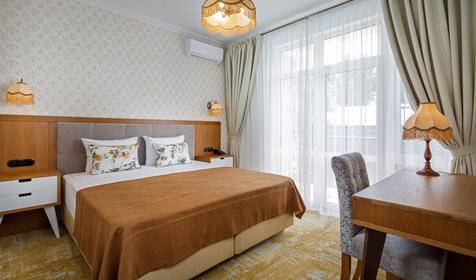 Стандарт с видом на бассейн. Гостиничный комплекс Дача, Геленджик