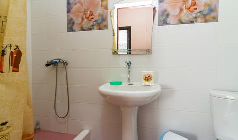 Четырехместный стандарт. Гостевой дом Маяк, Геленджик