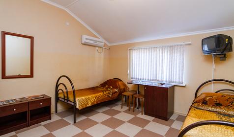 Эконом четырехместный. Гостевой дом Мадагаскар, Геленджик, Кабардинка