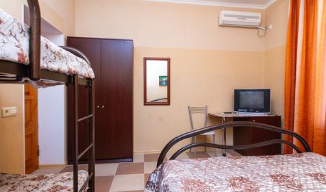 Стандарт четырехместный. Гостевой дом Мадагаскар, Геленджик, Кабардинка