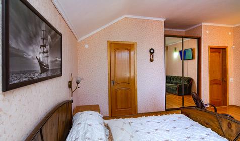 Трехместный люкс. Гостевой дом Вега, Кабардинка