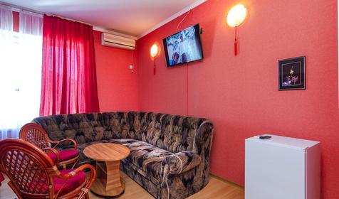 Четырехместный люкс. Гостевой дом Вега, Кабардинка