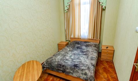 Двухкомнатный люкс с балконом. Гостевой дом Кристина, г. Геленджик, с. Кабардинка