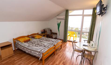 Номер с удобствами. Гостевой дом с видом на море. г. Сочи, Лазаревский район, п. Лазаревское