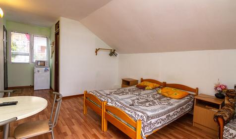 Номер с удобствами. Гостевой дом с видом на море. г. Сочи, Лазаревский район, п. Лазаревское