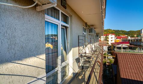 Двухместный комфорт с балконом. Отель Эллас, Сочи, Адлер