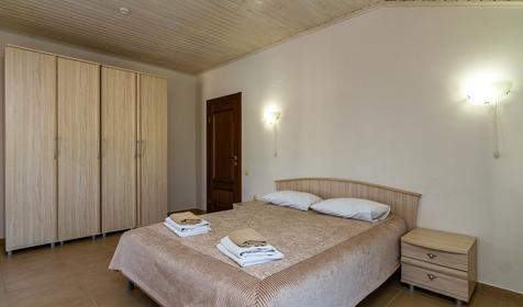 Четырехместный двухкомнатный делюкс. Отель Эллас, Сочи, Адлер