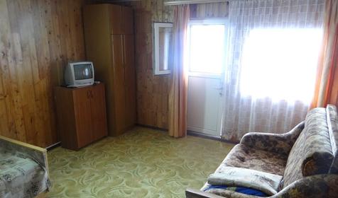 Бюджетный. Гостевой дом Лазурный, Темрюкский р-н, ст. Голубицкая