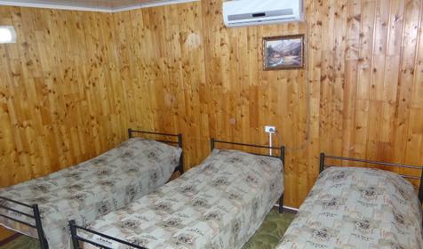 Бюджетный. Гостевой дом Лазурный, Темрюкский р-н, ст. Голубицкая