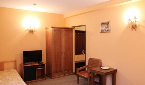 Улучшенный трехместный. Пик-отель Мелодия гор, Сочи, Адлерский район, Эсто-Садок