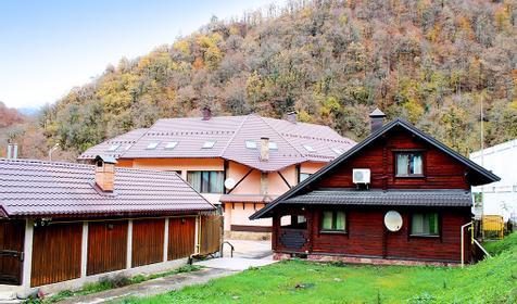 Пятиместный коттедж. Пик-отель Мелодия гор, Сочи, Адлерский район, Эсто-Садок