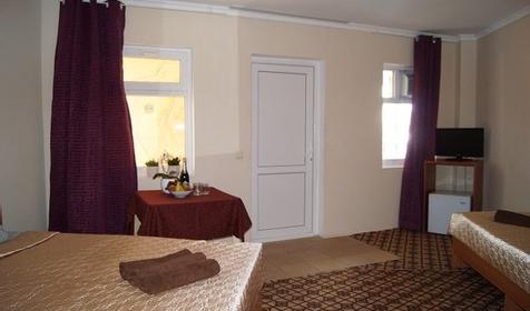 Стандарт четырехместный. Гостиница Скала. Анапа