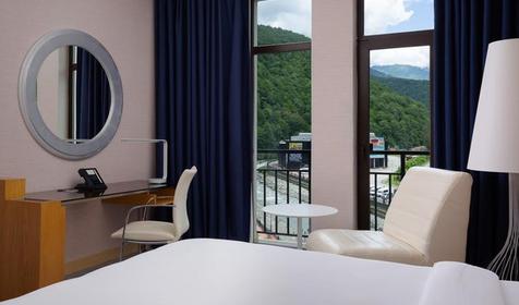 Премиум (вид на реку). Radisson Rosa Khutor, Красная Поляна