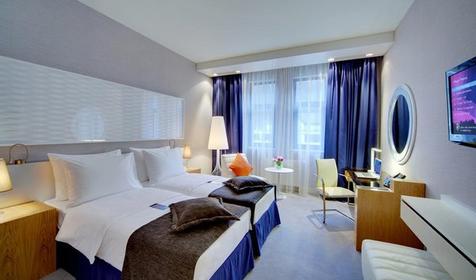 Премиум с балконом. Radisson Rosa Khutor, Красная Поляна