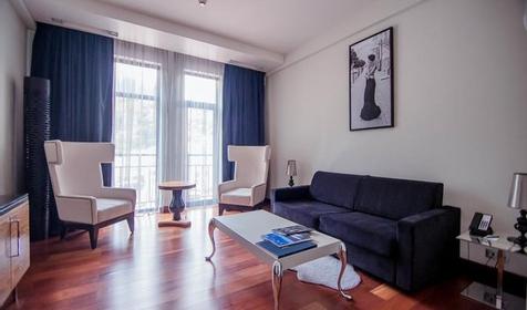 Полулюкс с балконом. Radisson Rosa Khutor, Красная Поляна