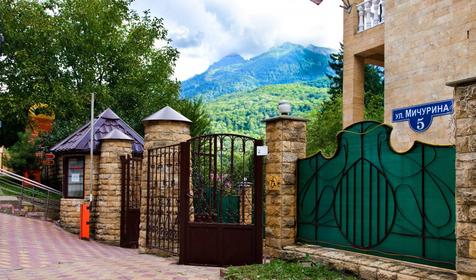 Отель Утомленные солнцем, г. Сочи, пос. Красная Поляна