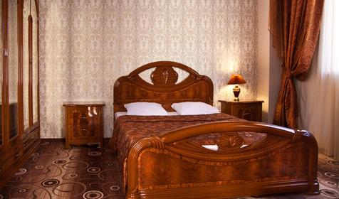 Отель Утомленные солнцем, г. Сочи, пос. Красная Поляна