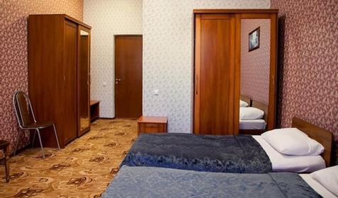 Трехместный стандарт. Отель Утомленные солнцем, г. Сочи, пос. Красная Поляна