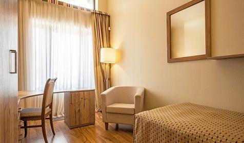 Апартаменты семейные четырехместные трехкомнатные. Поляна 1389 Отель и СПА, Сочи, Адлерский район, Красная Поляна, Эсто-Садок