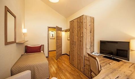 Апартаменты семейные четырехместные трехкомнатные. Поляна 1389 Отель и СПА, Сочи, Адлерский район, Красная Поляна, Эсто-Садок