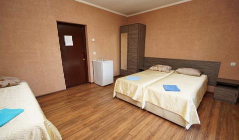 Трехместный эконом. База отдыха Лаванда, Сочи, Лазаревский район, п. Лазаревское