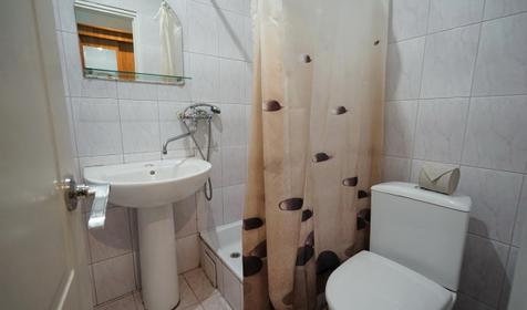 Двухместный с удобствами. База отдыха Лаванда, Сочи, Лазаревский район, п. Лазаревское