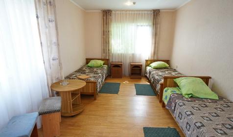 Трехместный с удобствами. База отдыха Лаванда, Сочи, Лазаревский район, п. Лазаревское