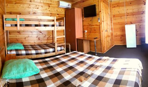 Люкс семейный. Гостевой дом Киркоров Сити. Туапсе, Агой