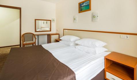 Семейный двухкомнатный, корпус Ривьера, Санаторий Красная Талка, Геленджик