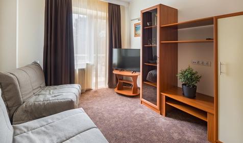 Семейный двухкомнатный, корпус Ривьера, Санаторий Красная Талка, Геленджик