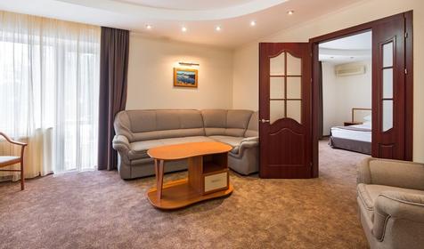 Люкс двухместный двухкомнатный, корпус Ривьера двухместный двухкомнатный, корпус Ривьера. Санаторий Красная Талка, г. Геленджик