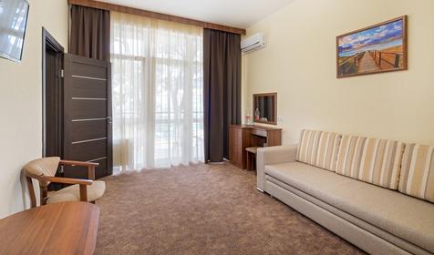 Семейный двухместный двухкомнатный, корпус 4,7. Санаторий Красная Талка, г. Геленджик