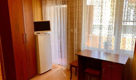 Трехместный