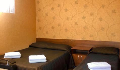 Четырехместный