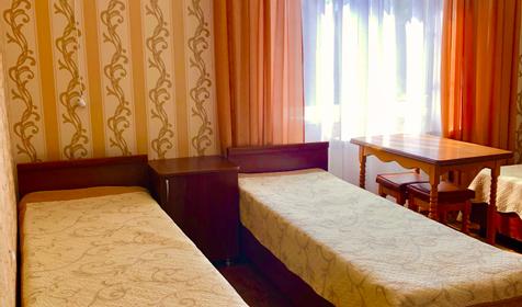 Четырехместный