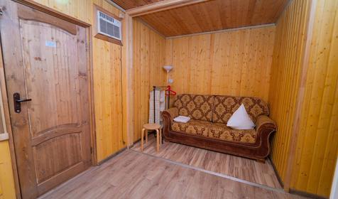 Студия с верандой и кухней