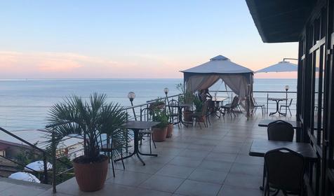 Двухместный стандарт с балконом (вид на горы)