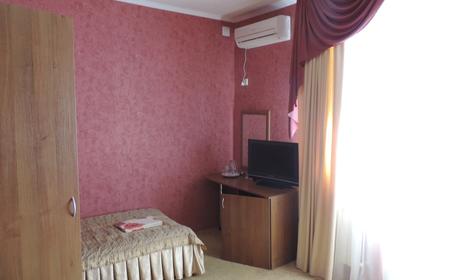 Трехместный повышенной комфортности с видом на море, с балконом